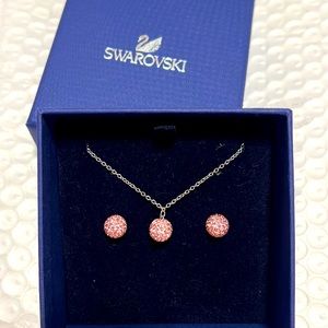 Swarovski earring and necklace set